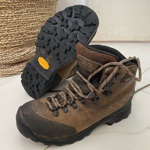 Vibram Montrail GTX Gore-Tex Classic Brown Leather